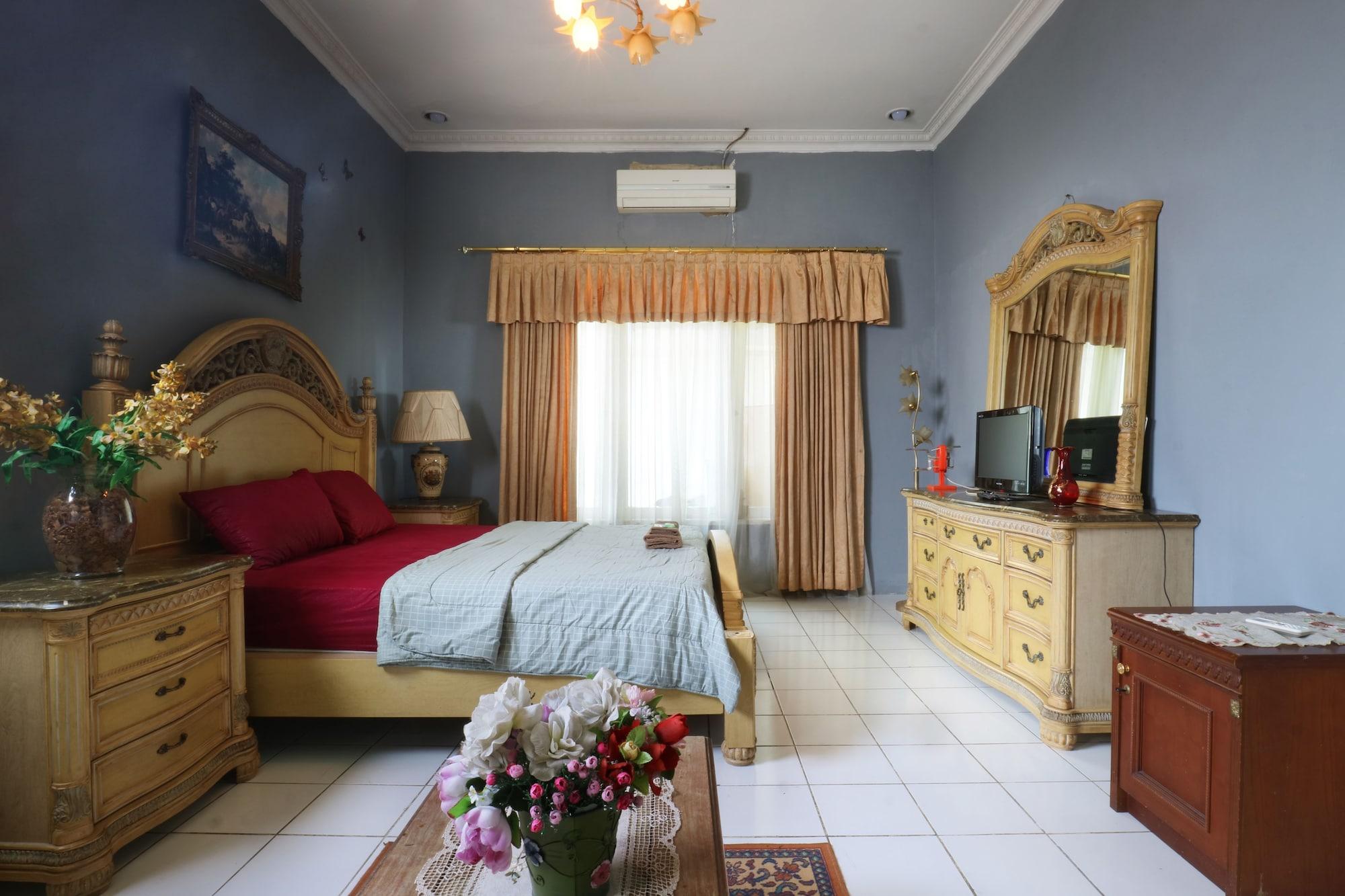 Villa Sri Manganti Jacarta Exterior foto